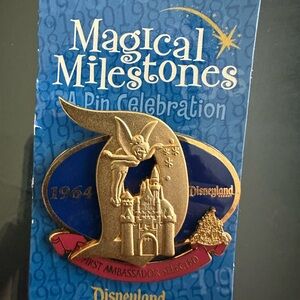 Disneyland Magical Milestones Pin/ NWT